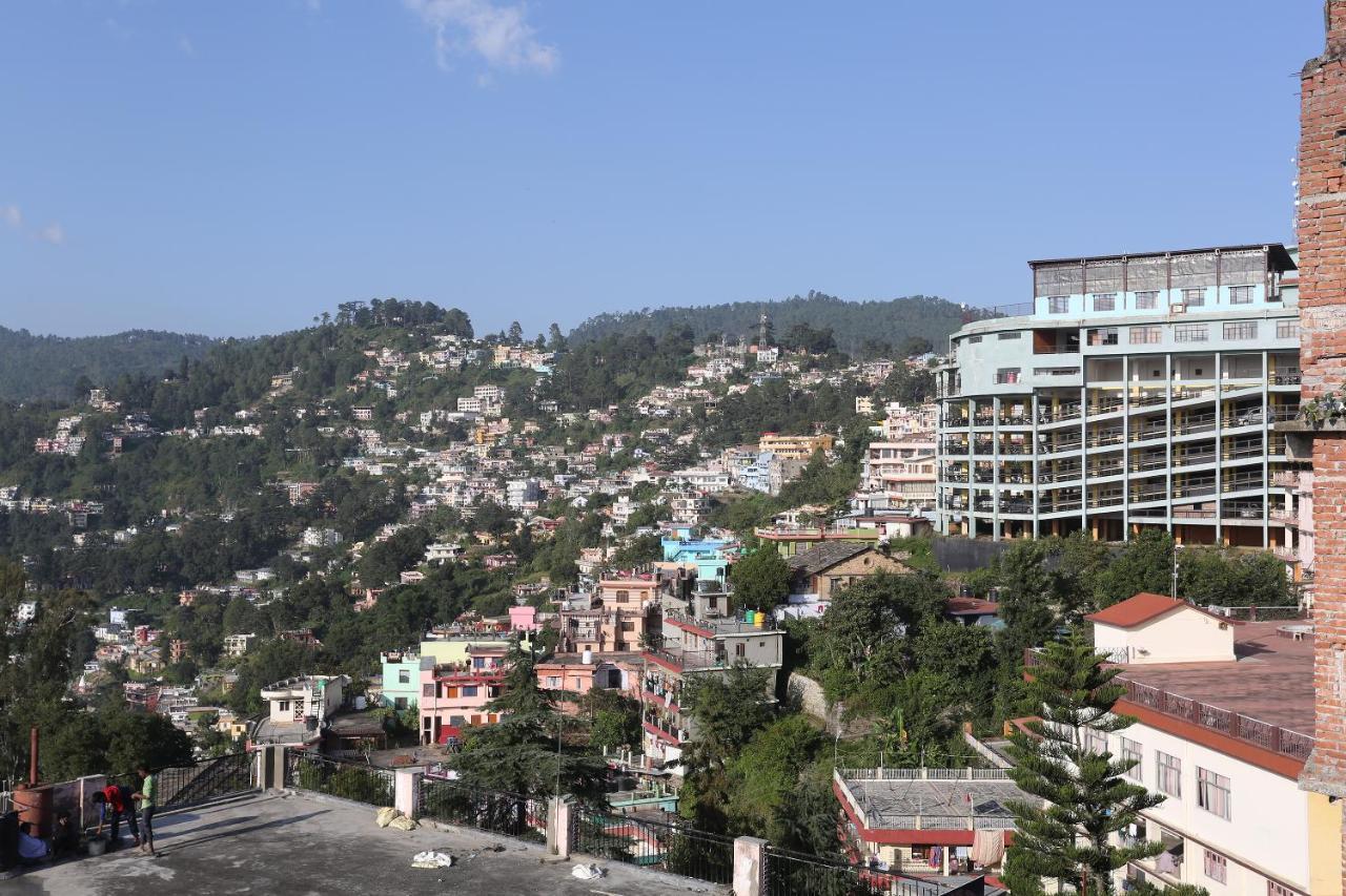Oyo 19406 Hotel Janta Palace Almora Exteriér fotografie