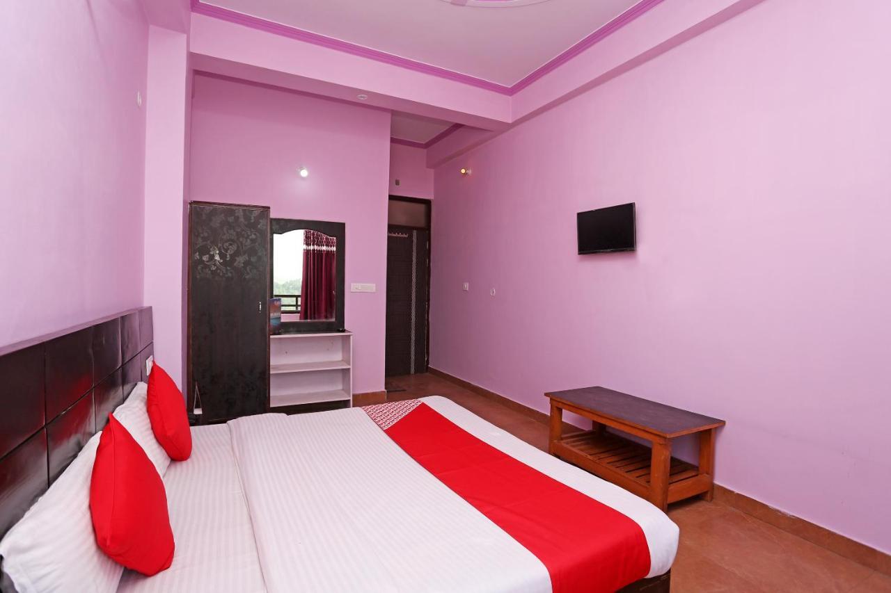 Oyo 19406 Hotel Janta Palace Almora Exteriér fotografie