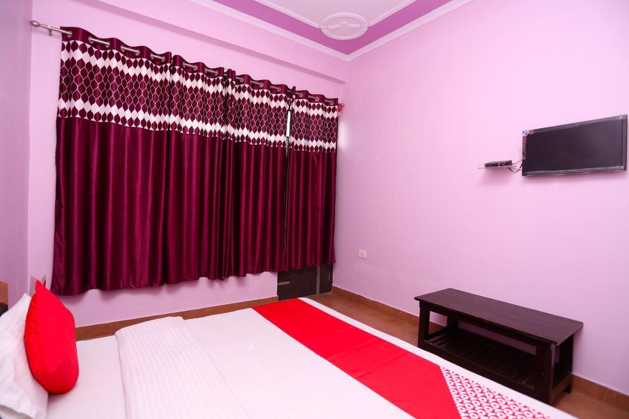 Oyo 19406 Hotel Janta Palace Almora Exteriér fotografie