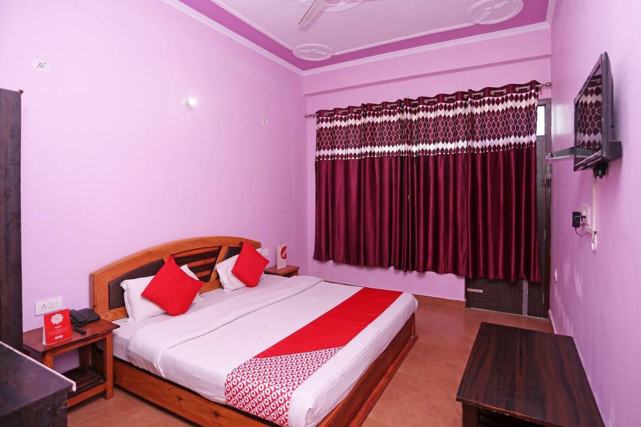 Oyo 19406 Hotel Janta Palace Almora Exteriér fotografie